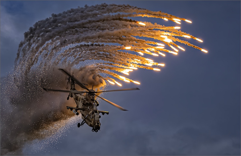 PSSA Silver Medal - PJ and Sport  Colour - Evasive Action - Simon Fletcher - Southern Suburbs Camera Club