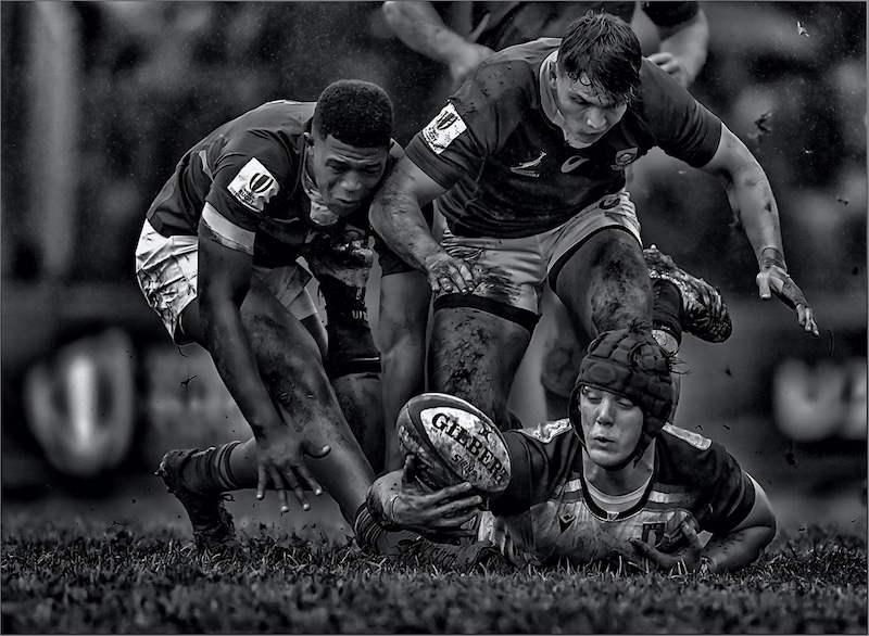 Kroonstad Fotoklub Bronze - Open - Glip en gly rugby - Christiaan Kotze - AFO Photography Club