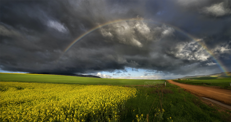 Midlens Silver Medal-Scapes Colour-stormy clouds-Geo Jooste-Bloemfontein Kameraklub