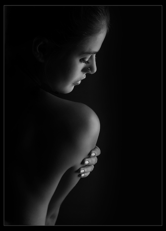 PSSA Silver Medal - Human Portraits mono - A Shoulder to Cry - Martin Barber - Southern Suburbs CC