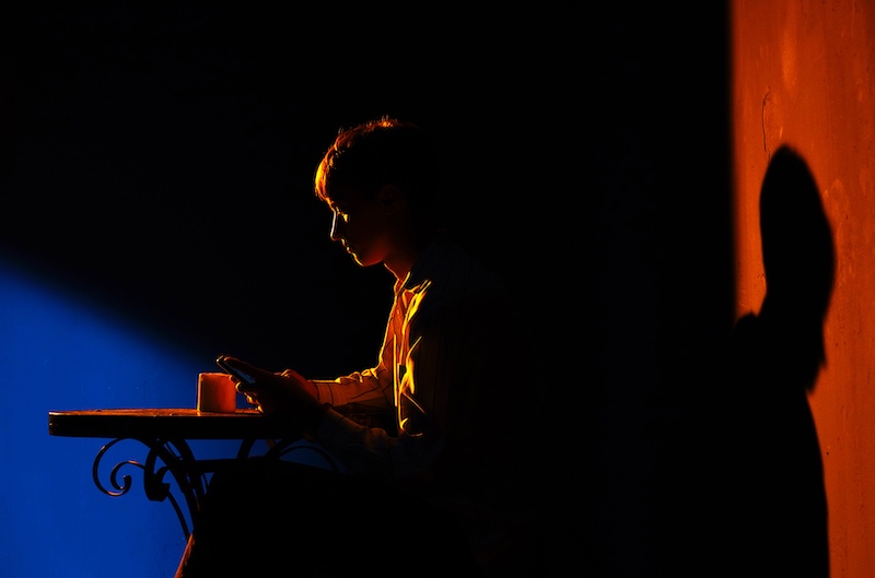 FIAP Gold Medal-Open Colour-The shadow reader-Ionel Simioana-Romania