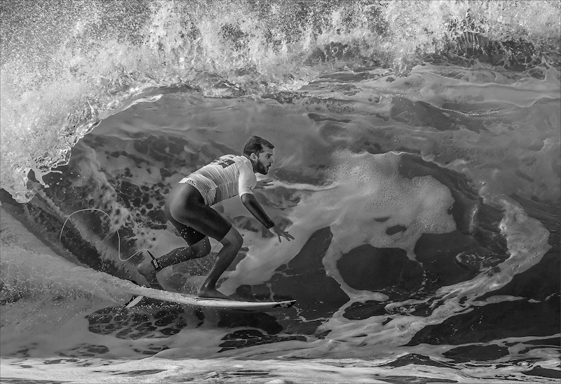 PSSA Silver Medal-Open Monochrome-in thr sweet spot BW-Henry Oppal - Hibiscus Coast Photographic Society