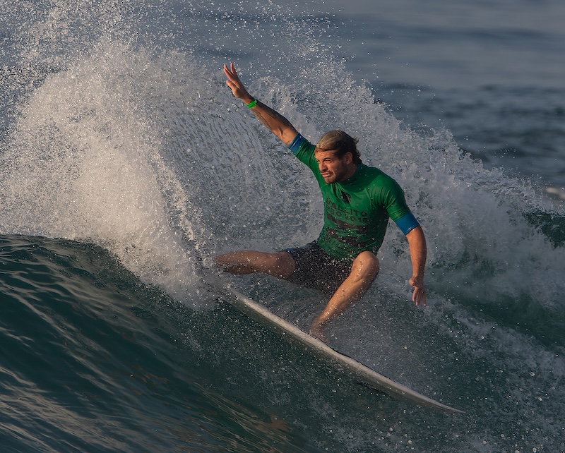 Johan Drotsky - Early morning surf