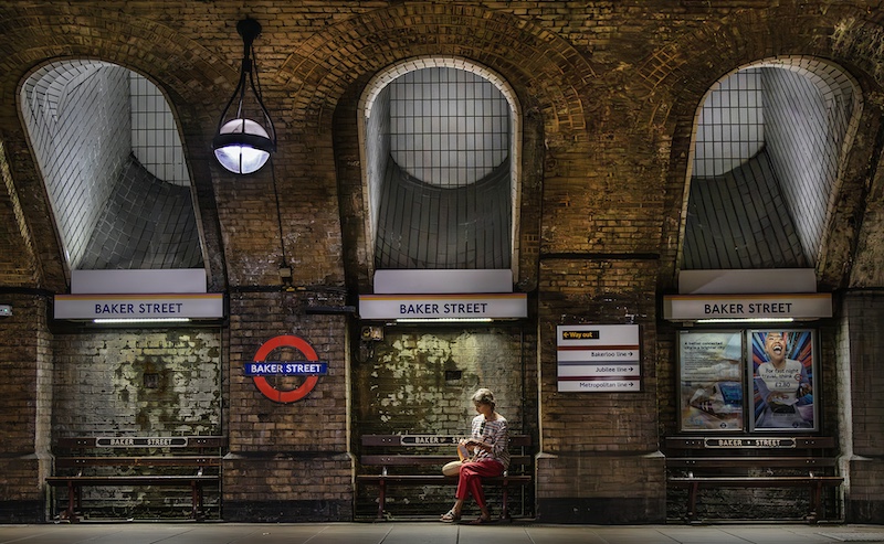 Hillcrest Camera Club - Jill Ferraz - Waiting for the underground