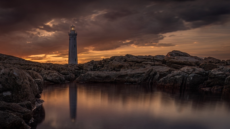 Cathy Birkett - Knysna Photographic Society - Lighthouse at sunset