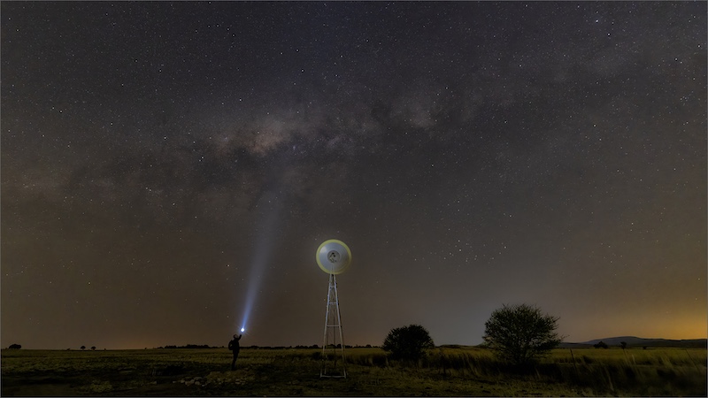IPIP Photographic Club - David Wolstencroft - Lighting the Milky Way