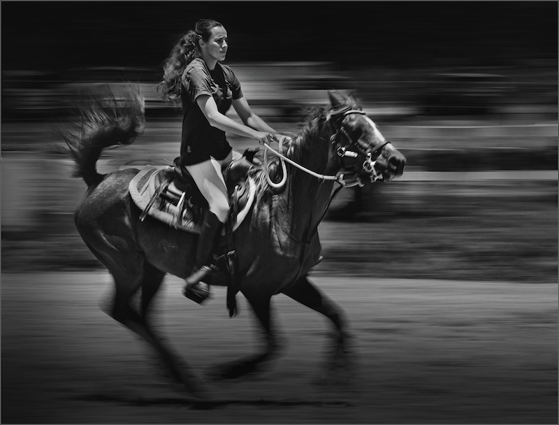 Gerhard Grove - Magalies Foto Fun Club - Rodeo panning BW