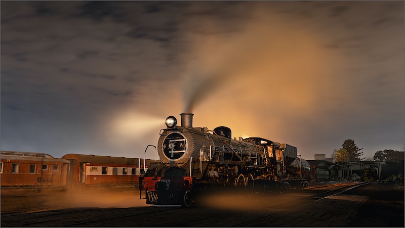 Gerhard Grove - Magalies Foto Fun Club - Long exposure steam locomotive