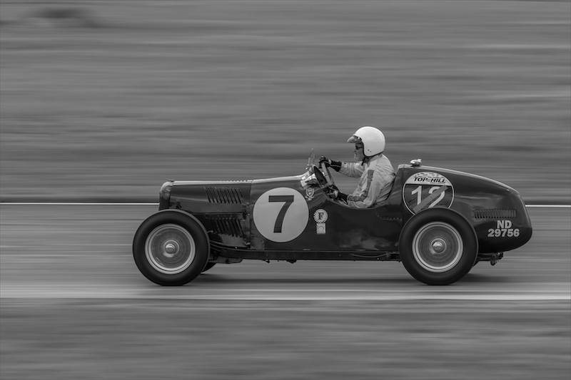 Jan Roos - Brandpuntfotoklub - 1946 MG