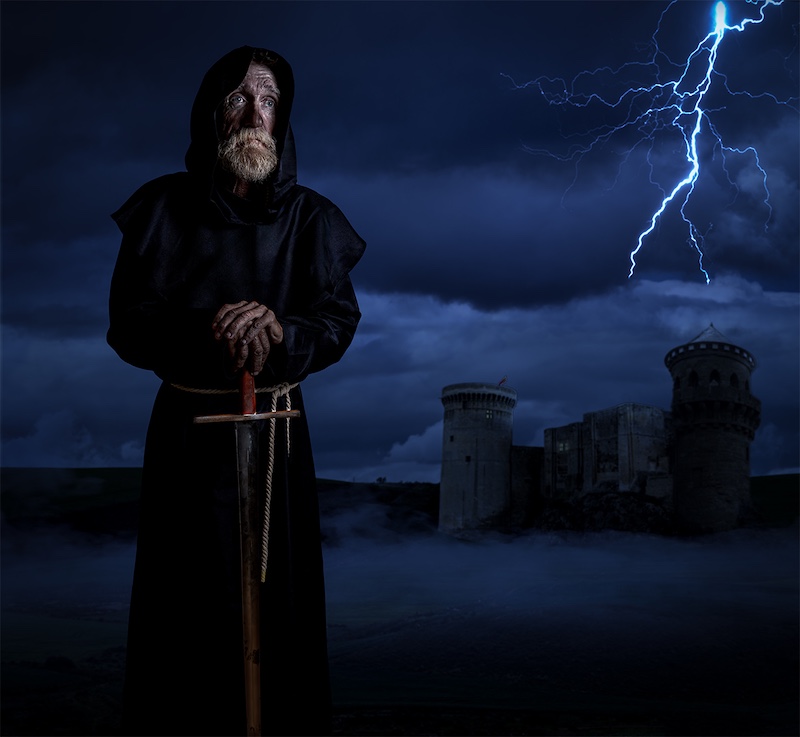 Theo Potgieter - Tafelberg Fotografieklub - On Guard