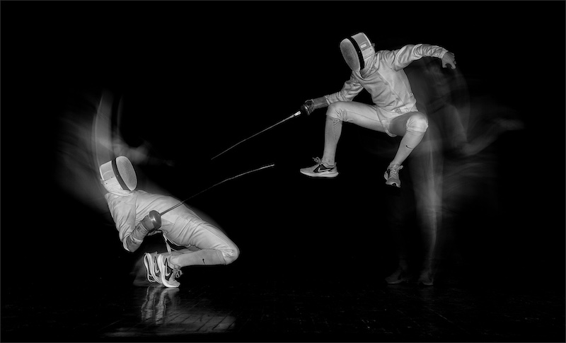 TAFklub Silver Medal - Open Monochrome - Duck and Dive - Alta Oosthuizen - National Photographic Club