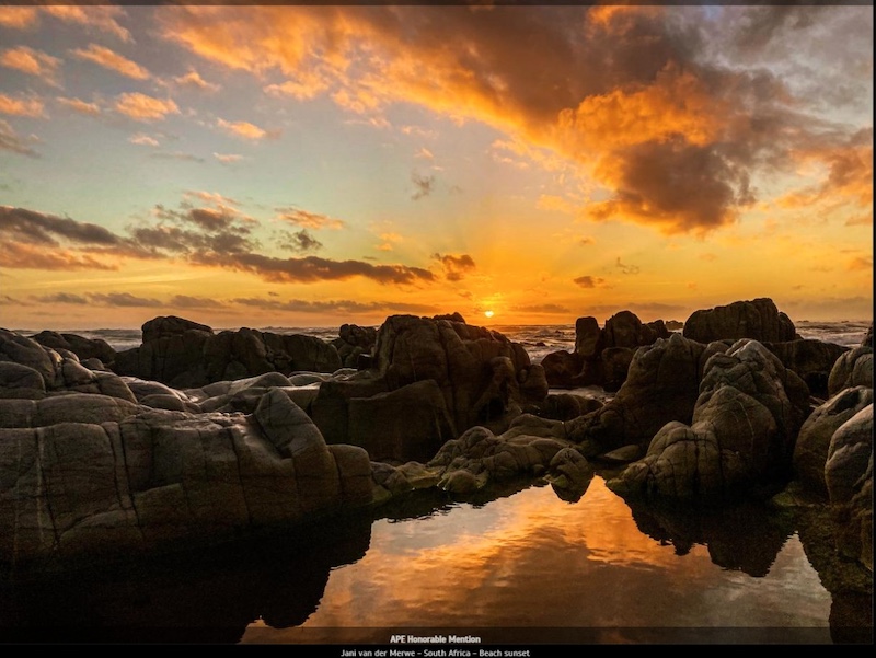 APE Honorable Mention-Beach Sunset by Jani Van Der Merwe cr