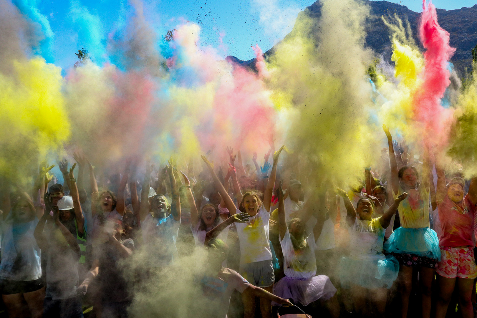 Exploding Colour by Ané Sauer from Charlie Hofmeyr HS