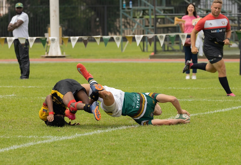 Photojournalism-Phiane Oosthuizen with Crash and Glory from HS Linden