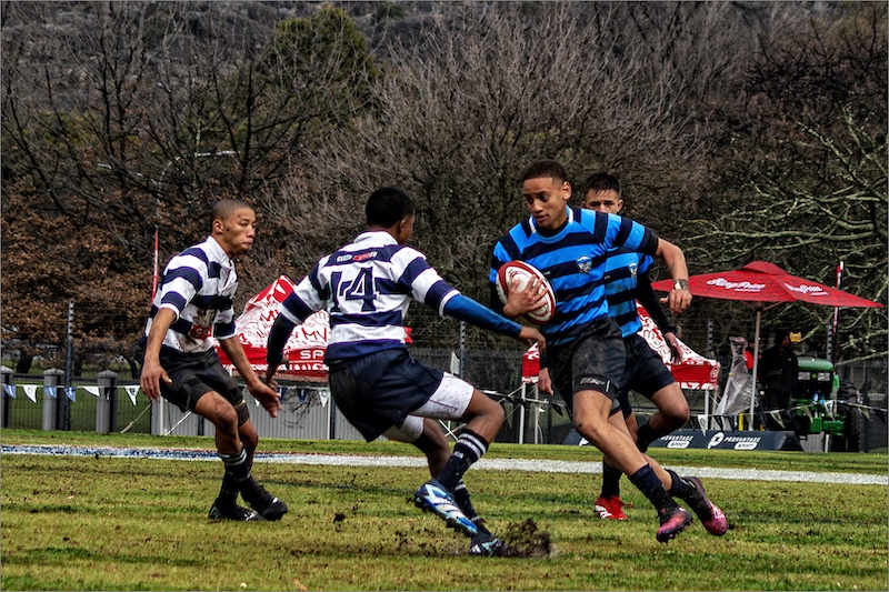 Photojournalism-Chloe  Sarikaki with Going Through from Witzenberg Photographic Society