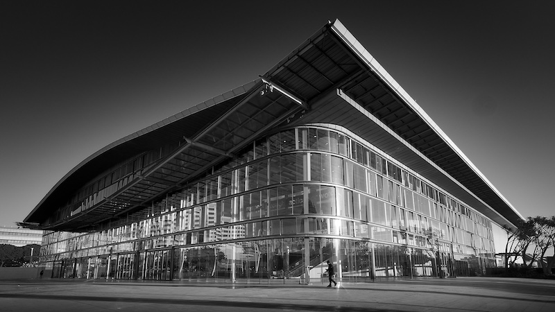 Durban Camera Club - Ross Dovey - Glass Curtain