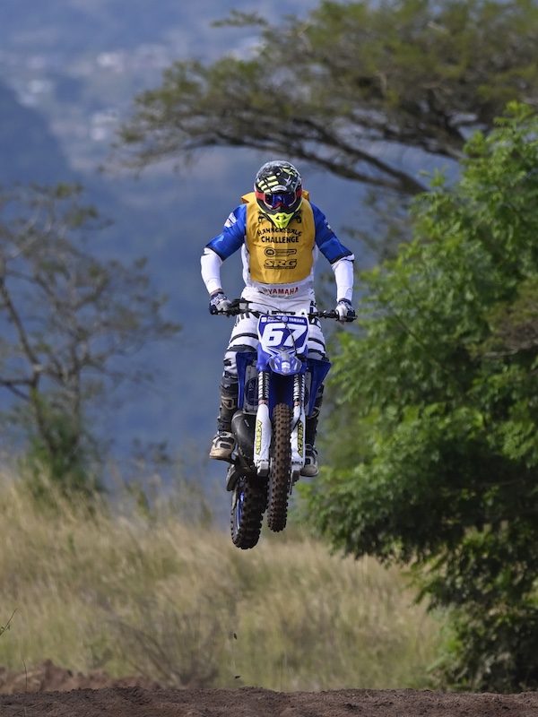 Highway Camera Club - Johan Scheepers - MX fly