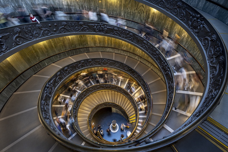 Port Elizabeth Camera Club - Jay Nabbe - Spiral movement
