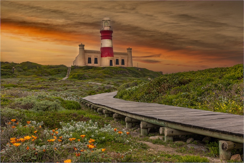 Ballito Photo Club - Avril Eshmade - Agulhas lighthouse at sunset