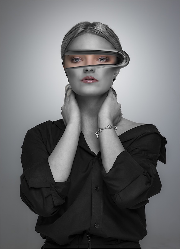 Mia Joubert - Magalies Foto Fun Club - Unseen layers