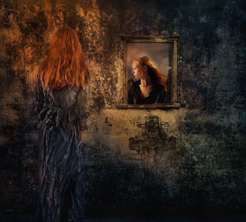 Hibiscus Coast Photographic Society - Elsabe du Toit - Introspection