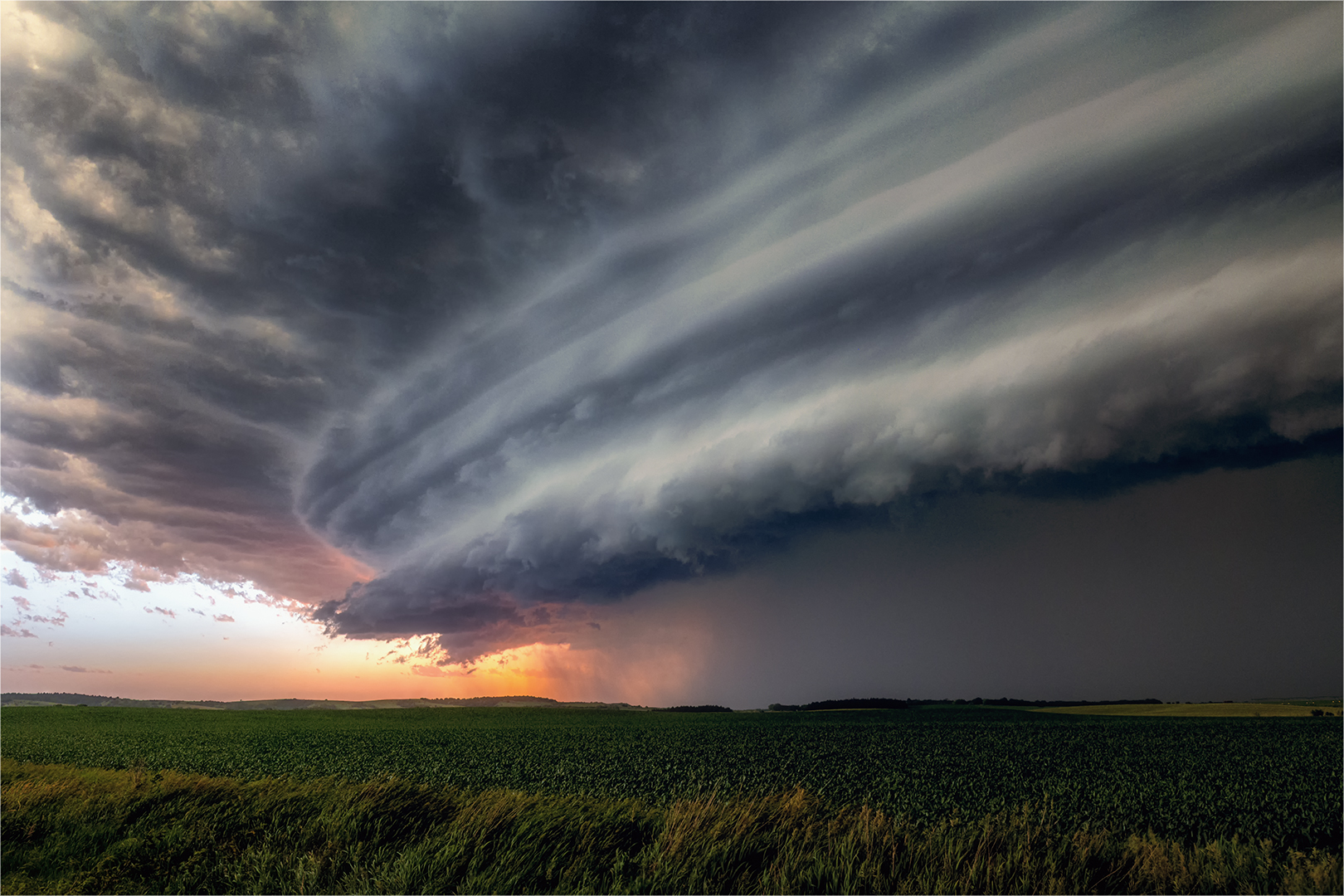 Craig Morgan - Randburg Foto Klub-Randburg Photo Club - The Approaching Wall