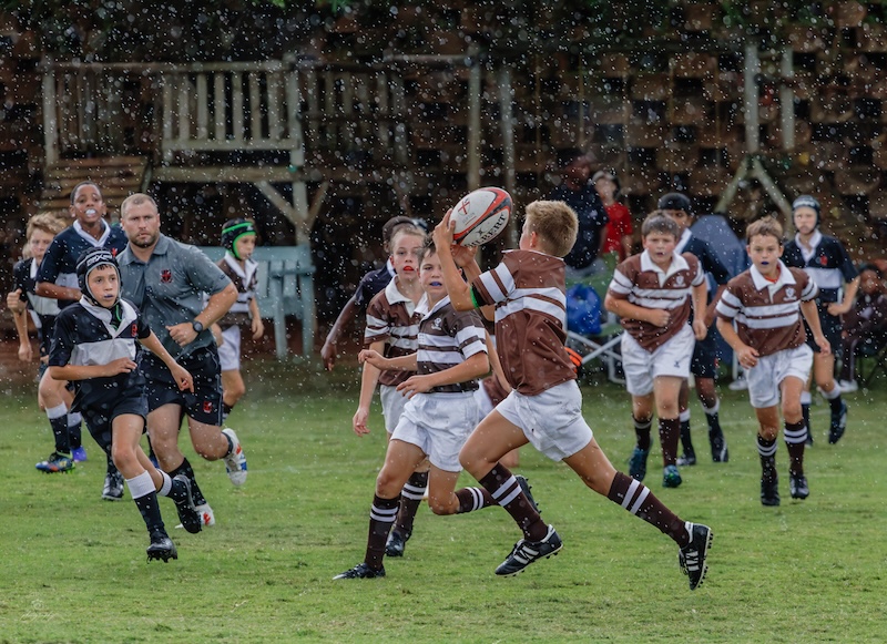 Westville Camera Club - Linda Scott - A Spot of Rain but the Game goes on