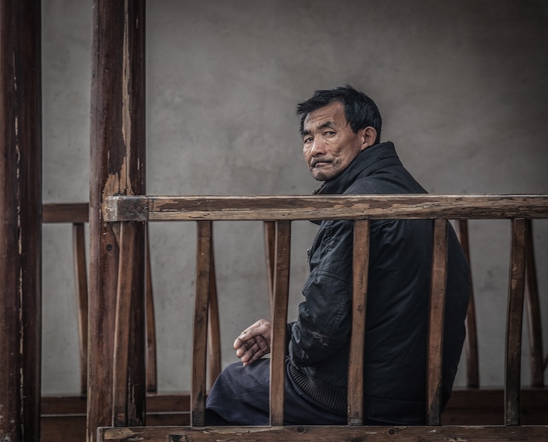 VFV Silver Medal - Photo Travel and Street Photography - COLOUR - Daai kyk - Ursula Baumann - Randburg Foto Klub-Randburg Photo Club