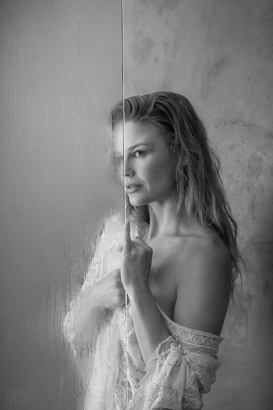 CCJ Silver Medal - Monochrome Human Portraits - Showerworx - Alan King - Knysna Photographic Society