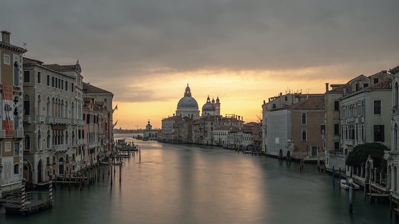 PSSA Silver Medal-Prints Open Colour-Grand Canal early morning-Richard Goldschmidt - Cape Town Photographic Society